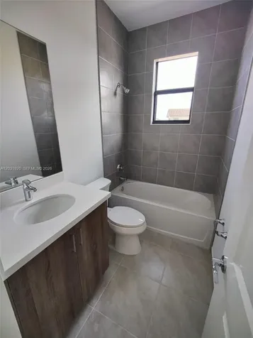 5573 Cobalto Way Ave Maria FL 34142