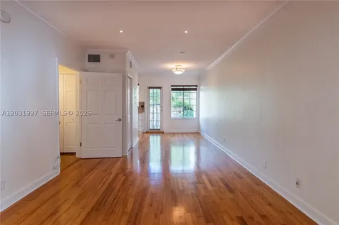 15 Madeira Avenue Coral Gables FL 33134