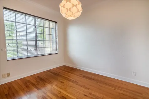 15 Madeira Avenue Coral Gables FL 33134