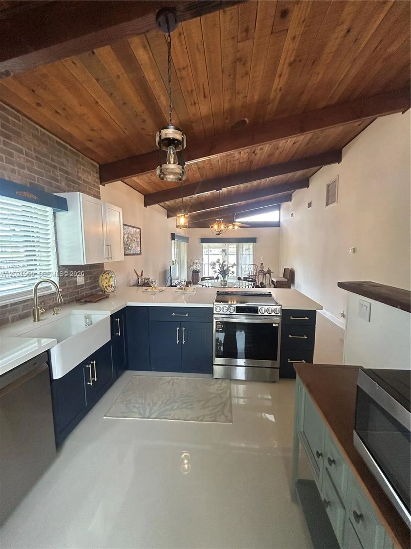 322 Briarwood Circle Hollywood FL 33024