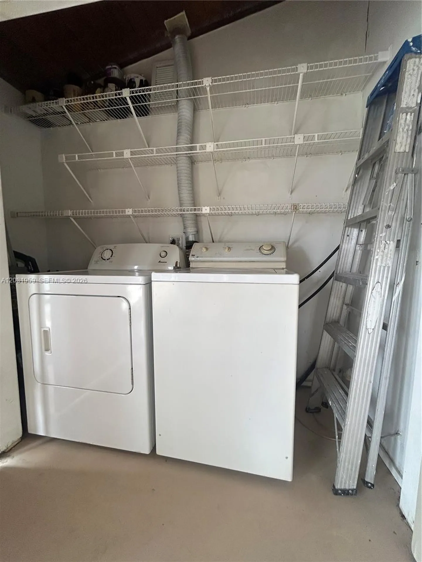 322 Briarwood Circle Hollywood FL 33024