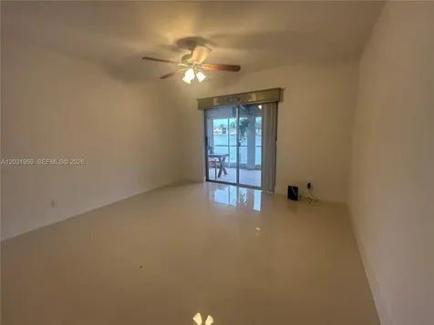 322 Briarwood Circle Hollywood FL 33024