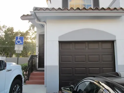 711 SW 148th Avenue Sunrise FL 33325