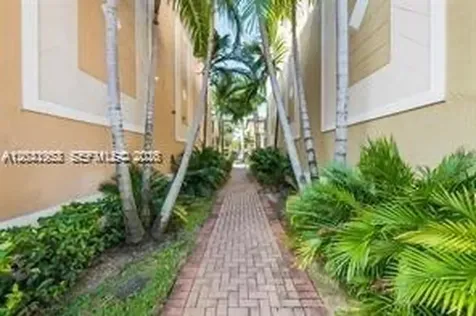 845 SW 147th Avenue Pembroke Pines FL 33027
