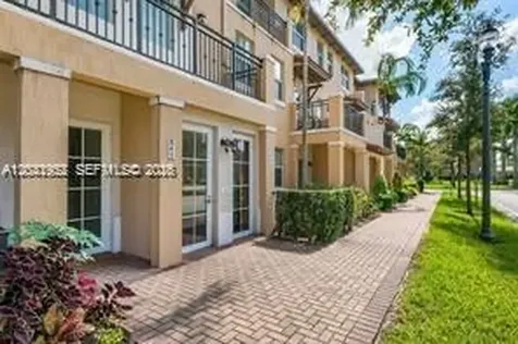 845 SW 147th Avenue Pembroke Pines FL 33027