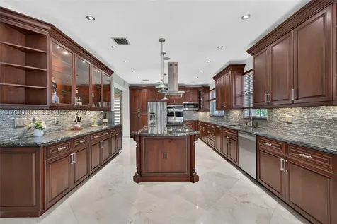 830 Hawthorn Terrace Weston FL 33327