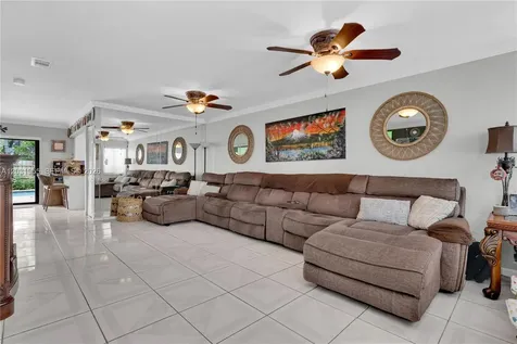 14918 SW 93rd Street Miami FL 33196