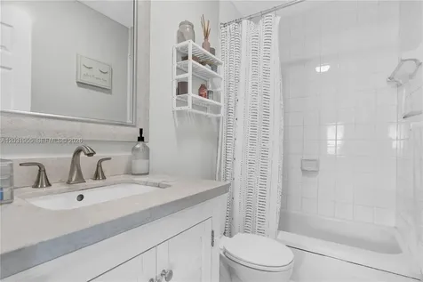 14918 SW 93rd Street Miami FL 33196