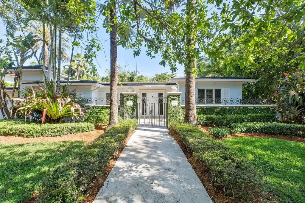1037 Alfonso Avenue Coral Gables FL 33146