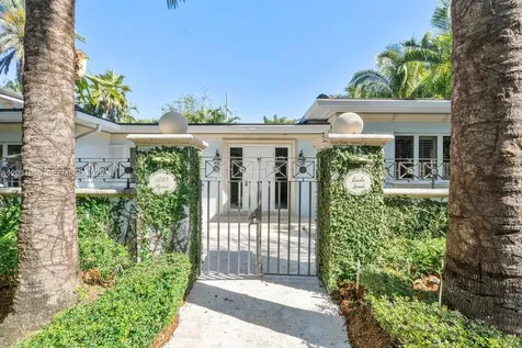1037 Alfonso Avenue Coral Gables FL 33146