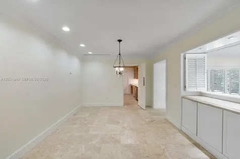 1037 Alfonso Avenue Coral Gables FL 33146