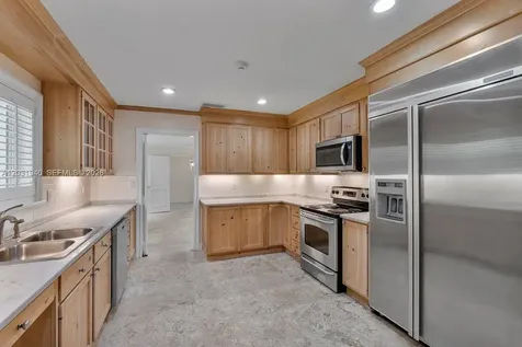 1037 Alfonso Avenue Coral Gables FL 33146
