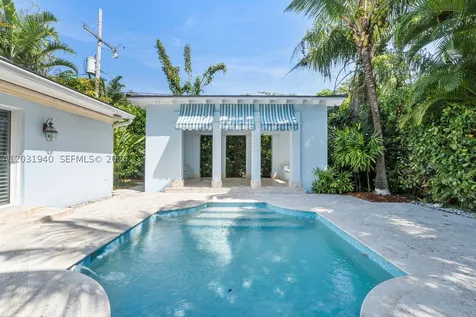 1037 Alfonso Avenue Coral Gables FL 33146