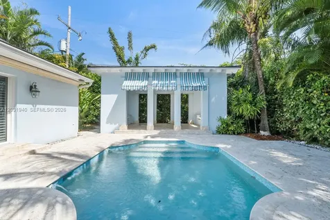 1037 Alfonso Avenue Coral Gables FL 33146