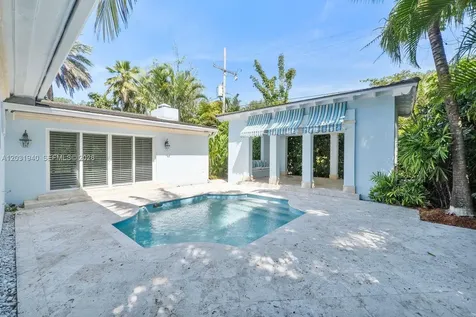 1037 Alfonso Avenue Coral Gables FL 33146