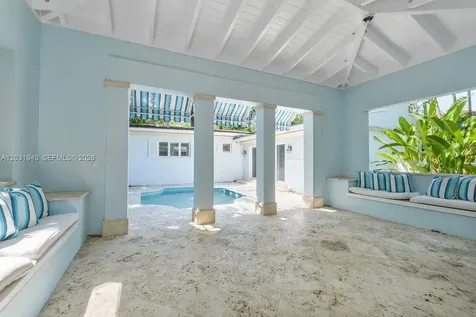 1037 Alfonso Avenue Coral Gables FL 33146