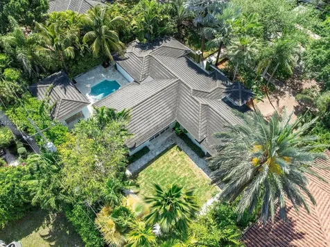 1037 Alfonso Avenue Coral Gables FL 33146