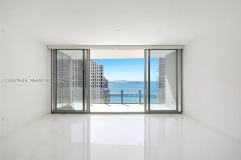 300 Biscayne Blvd Way Miami FL 33131