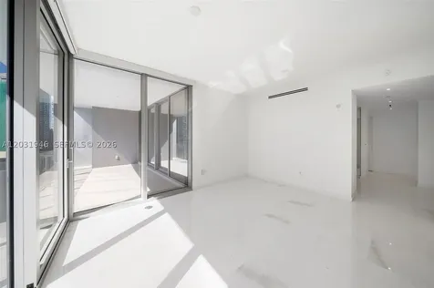 300 Biscayne Blvd Way Miami FL 33131