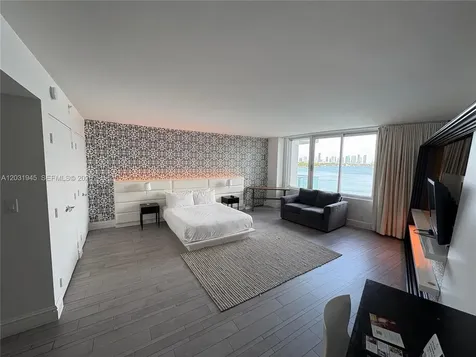 1100 West Avenue Miami Beach FL 33139