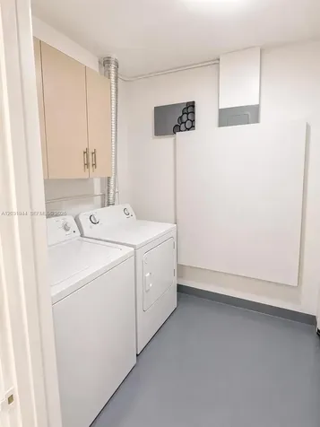 800 NE 2nd Court Hallandale Beach FL 33009
