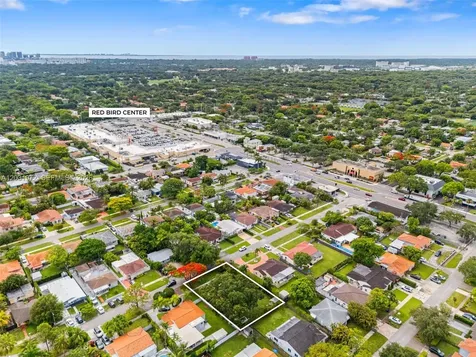 3900 SW 59th Avenue Miami FL 33155