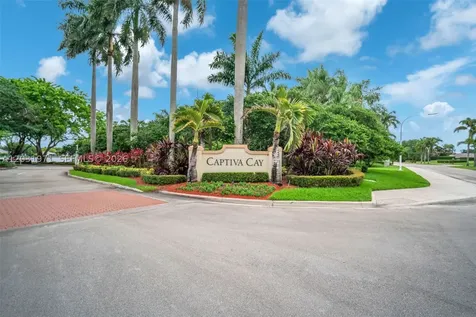 2163 Bay Court Weston FL 33326