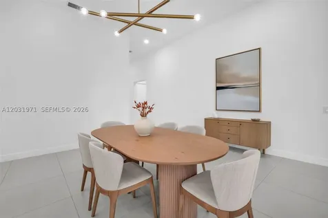 2163 Bay Court Weston FL 33326