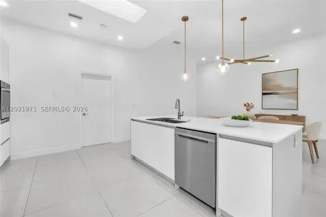 2163 Bay Court Weston FL 33326