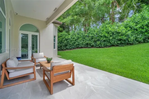 2163 Bay Court Weston FL 33326