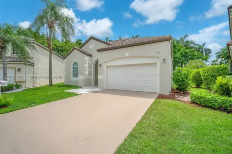2163 Bay Court Weston FL 33326