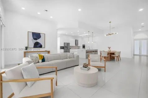 2163 Bay Court Weston FL 33326
