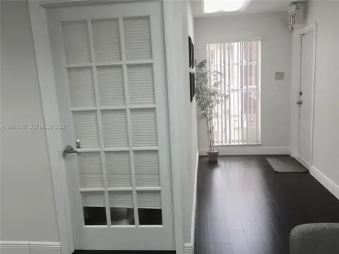 10530 NW 26 Street Doral FL 33172