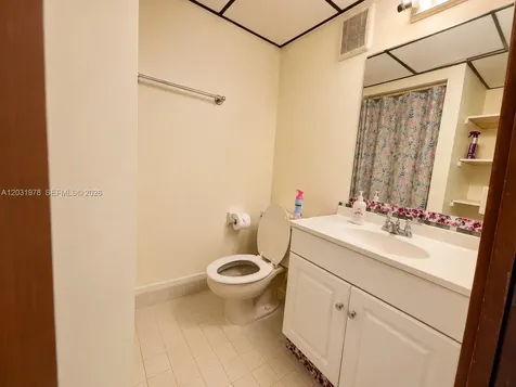 3719 Riverside Drive Coral Springs FL 33065