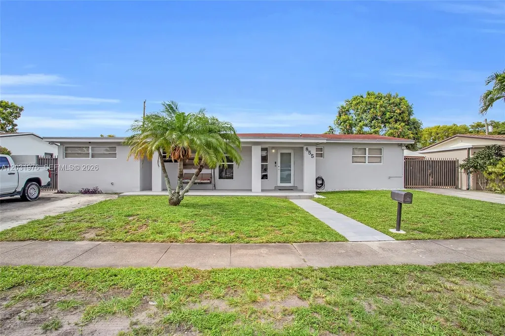 855 W 70th Place Hialeah FL 33014