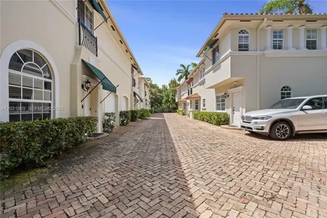 3229 Virginia Street Miami FL 33133