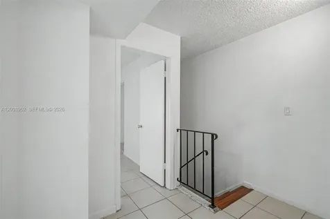 3764 SW 60th Terrace Davie FL 33314