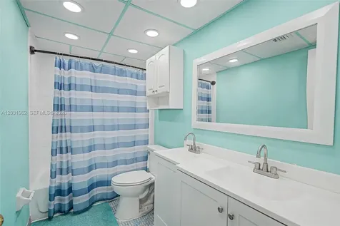3764 SW 60th Terrace Davie FL 33314
