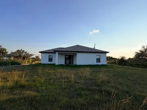 2706 72nd Street W Lehigh Acres FL 33971
