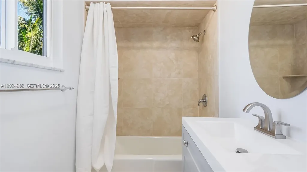 2445 SE 8th Street Pompano Beach FL 33062