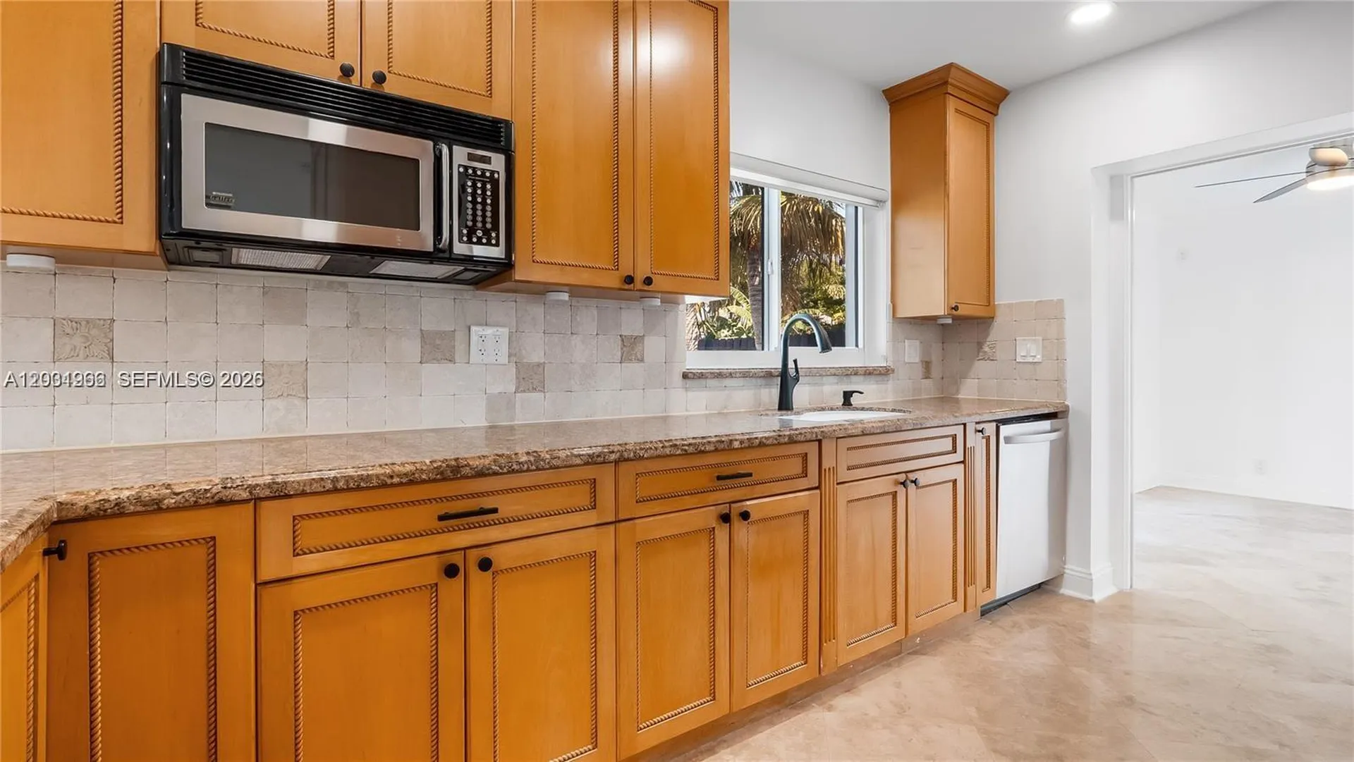 2445 SE 8th Street Pompano Beach FL 33062