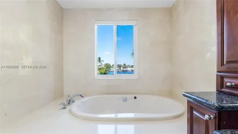 2445 SE 8th Street Pompano Beach FL 33062
