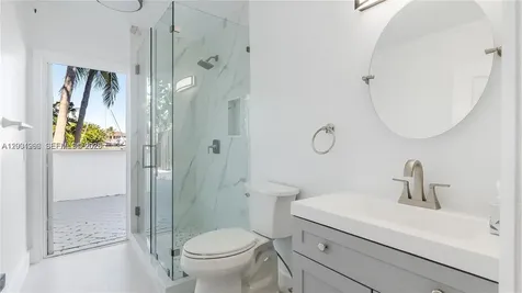 2445 SE 8th Street Pompano Beach FL 33062