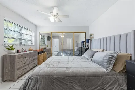 4726 SW 67th Avenue Miami FL 33155