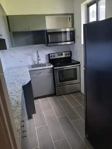 1400 NE 148th Street Miami FL 33161