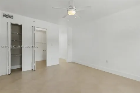 445 SW 11th Street Miami FL 33130