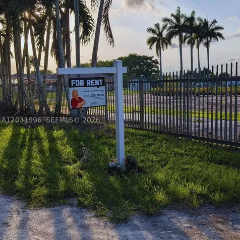 17001 SW 204th Street Miami FL 33187