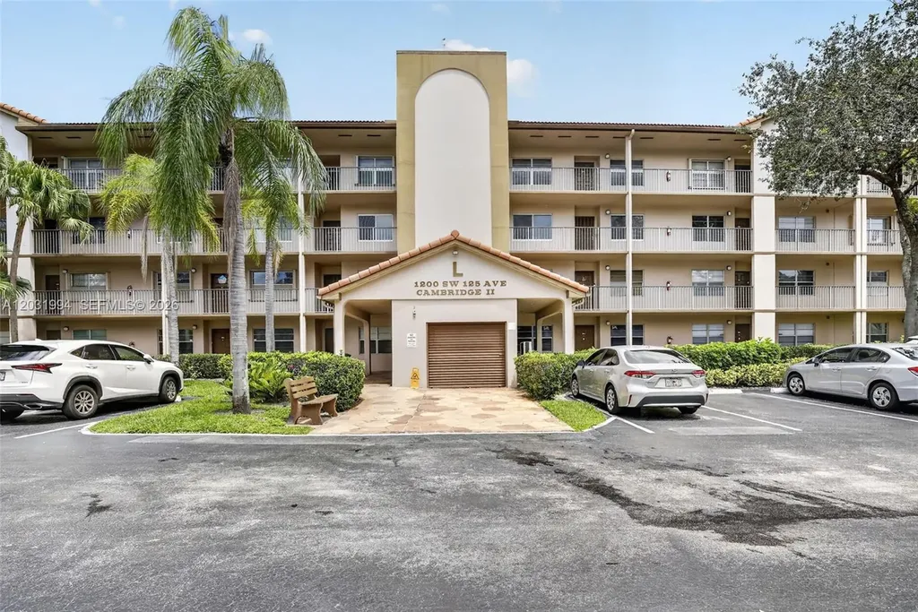 1200 SW 125th Avenue Pembroke Pines FL 33027