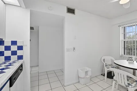 1200 SW 125th Avenue Pembroke Pines FL 33027