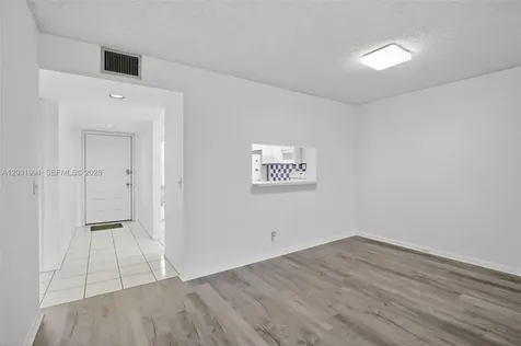 1200 SW 125th Avenue Pembroke Pines FL 33027